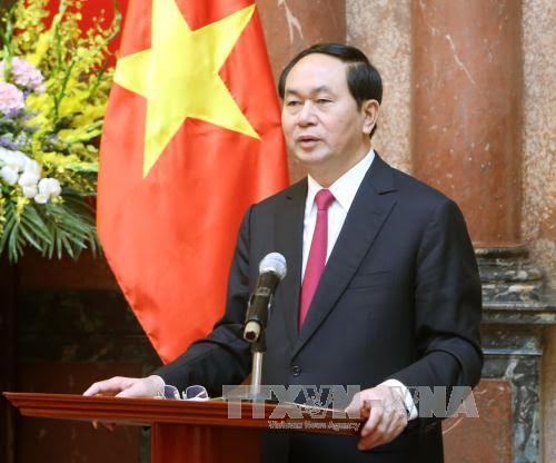 អតីតអគ្គលេខាបក្សTruong Chinh អ្នកទ្រឹស្តីឆ្នើមអ្នកដឹកនាំឈ្លាសវៃនិងជាបុគ្គលិកលក្ខណៈអស្ចារ្យមួយរូប